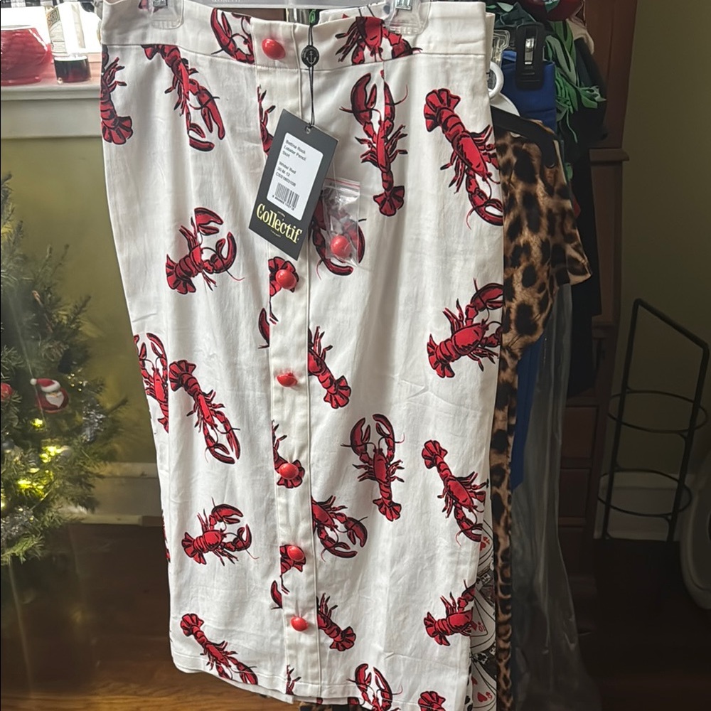 Collectif White Skirt with Red Lobster Design